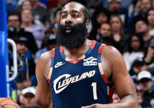 华体会官网-哈登生涯常规赛第343次单场30+,与埃尔金-贝勒并列历史第12